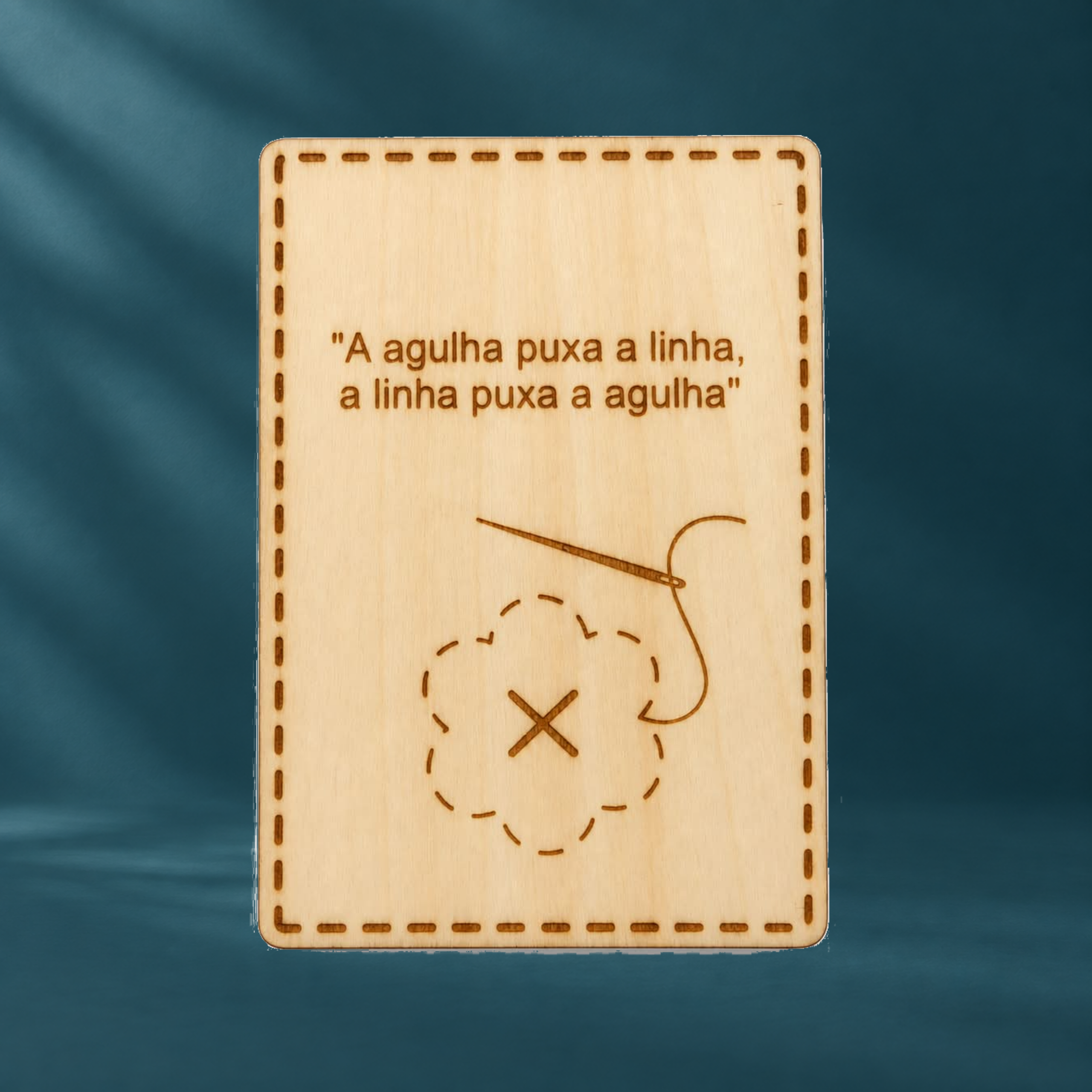 Caixa para Agulhas — A Agulha Puxa a Linha